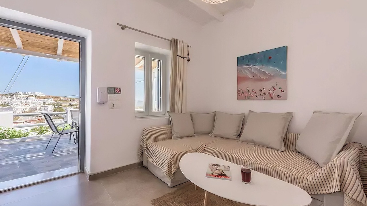 Photo of Livingroom in Plaka