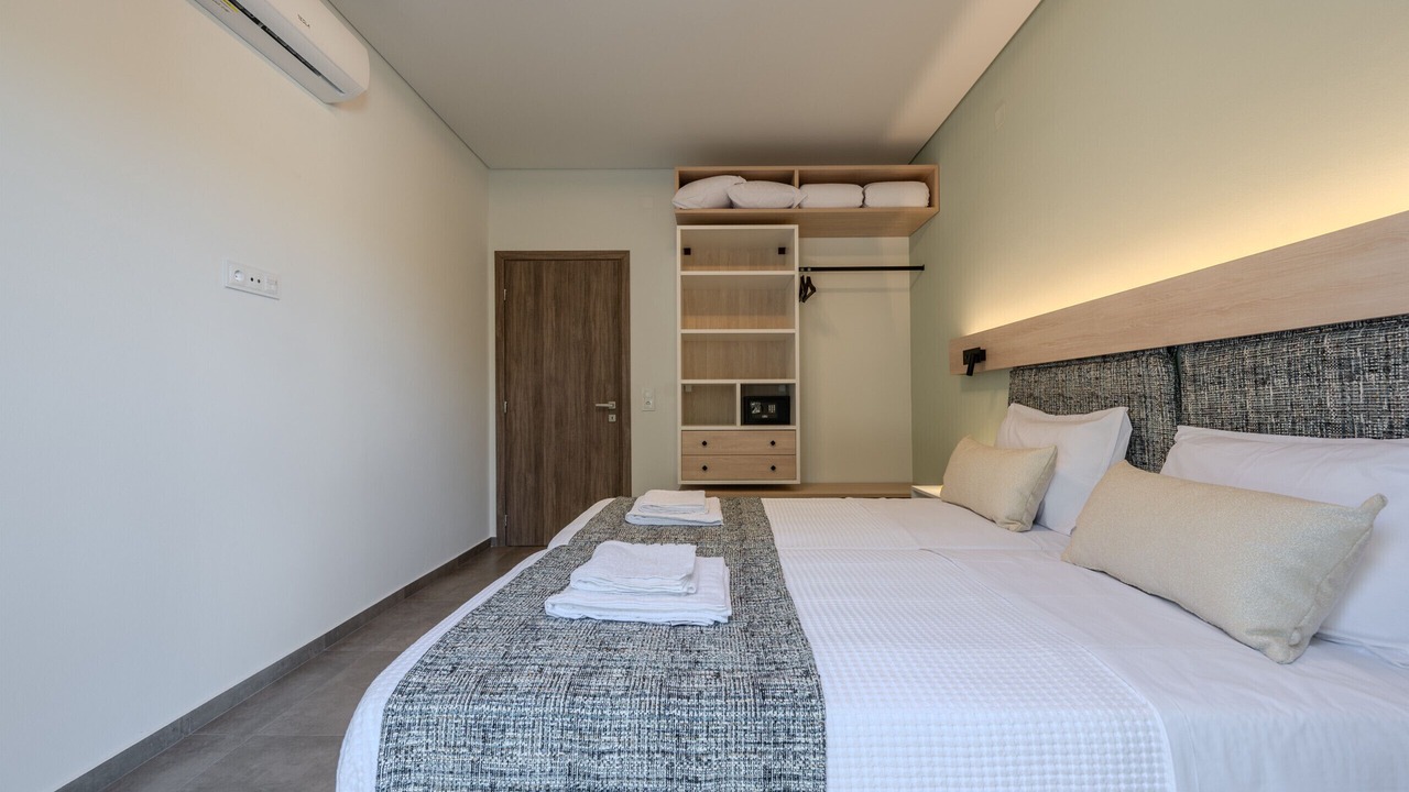 Photo of Bedroom in Viranepiskopi