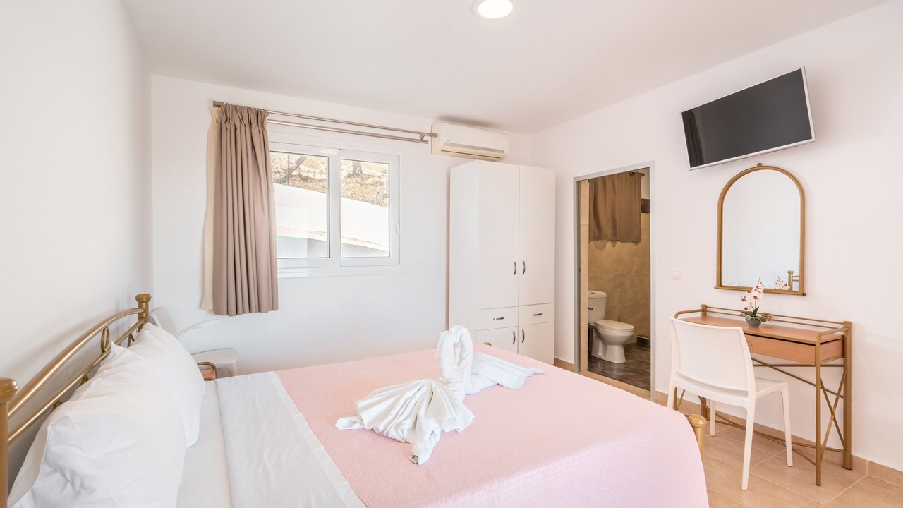 Photo of Bedroom in Stegna