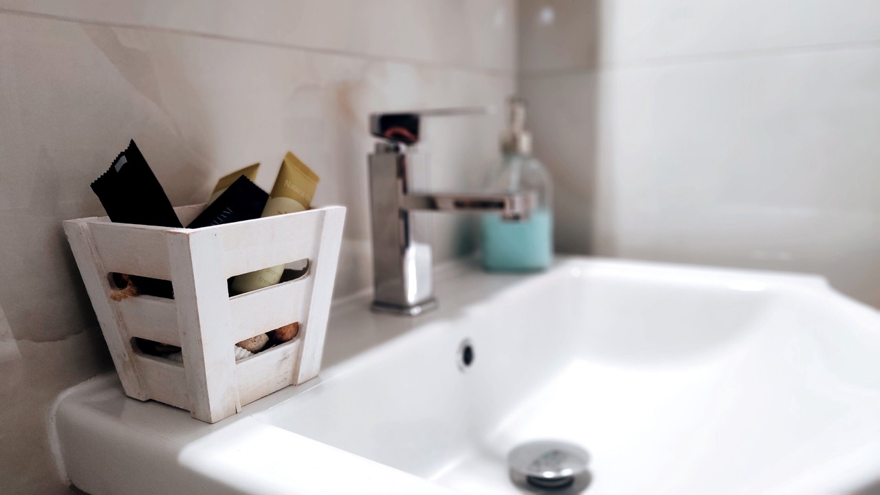 Photo of Bathroom in Astrakeri
