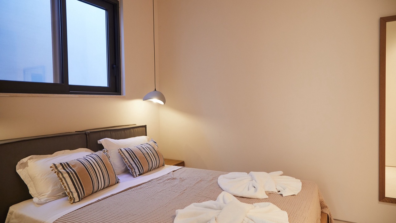 Photo of Bedroom in Peroulion