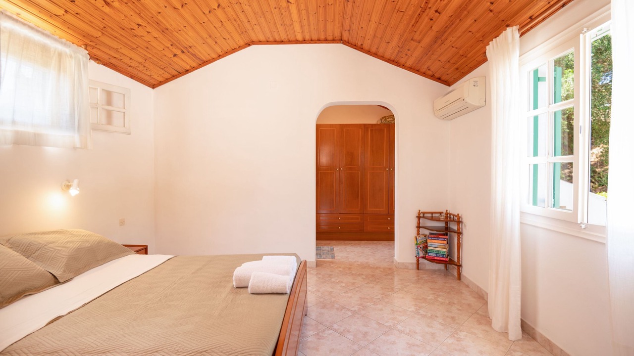 Photo of Bedroom in Agios Stefanos