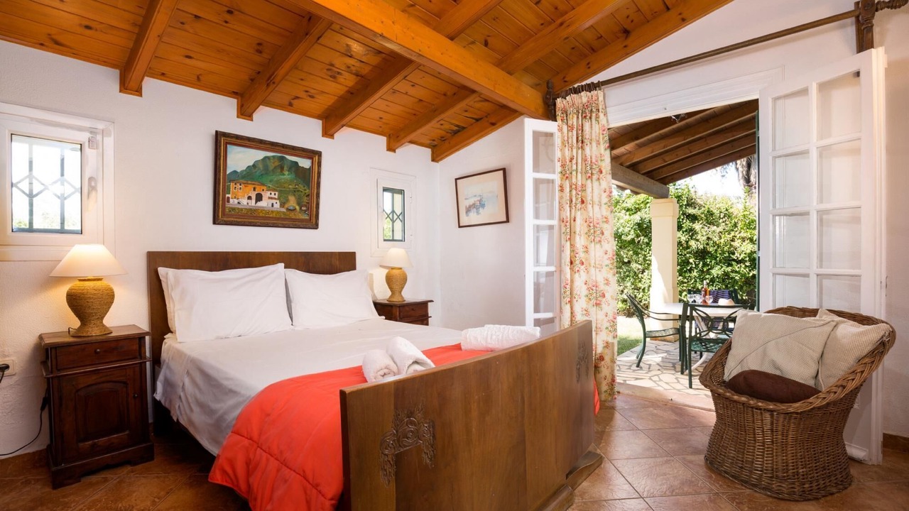 Photo of Bedroom in Almiros Beach