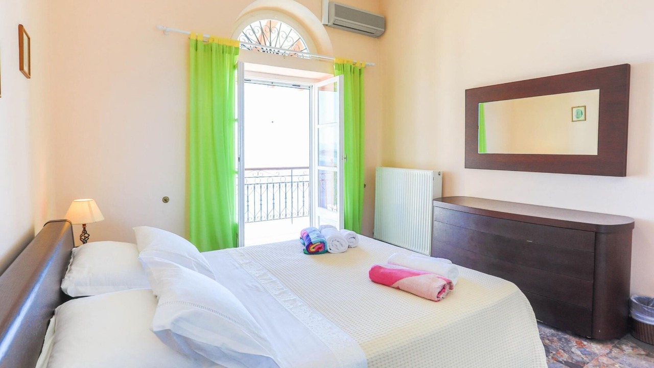 Photo of Bedroom in Katavolos