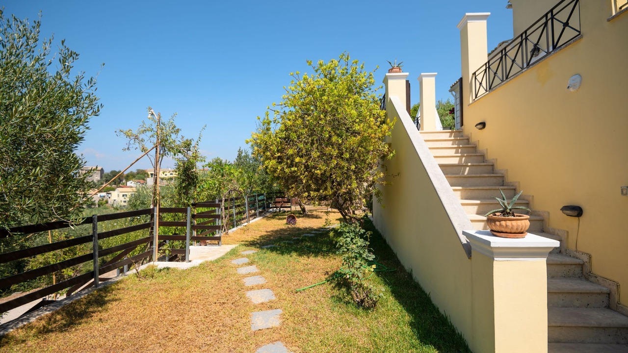 Photo of Outdoor in Sfakera
