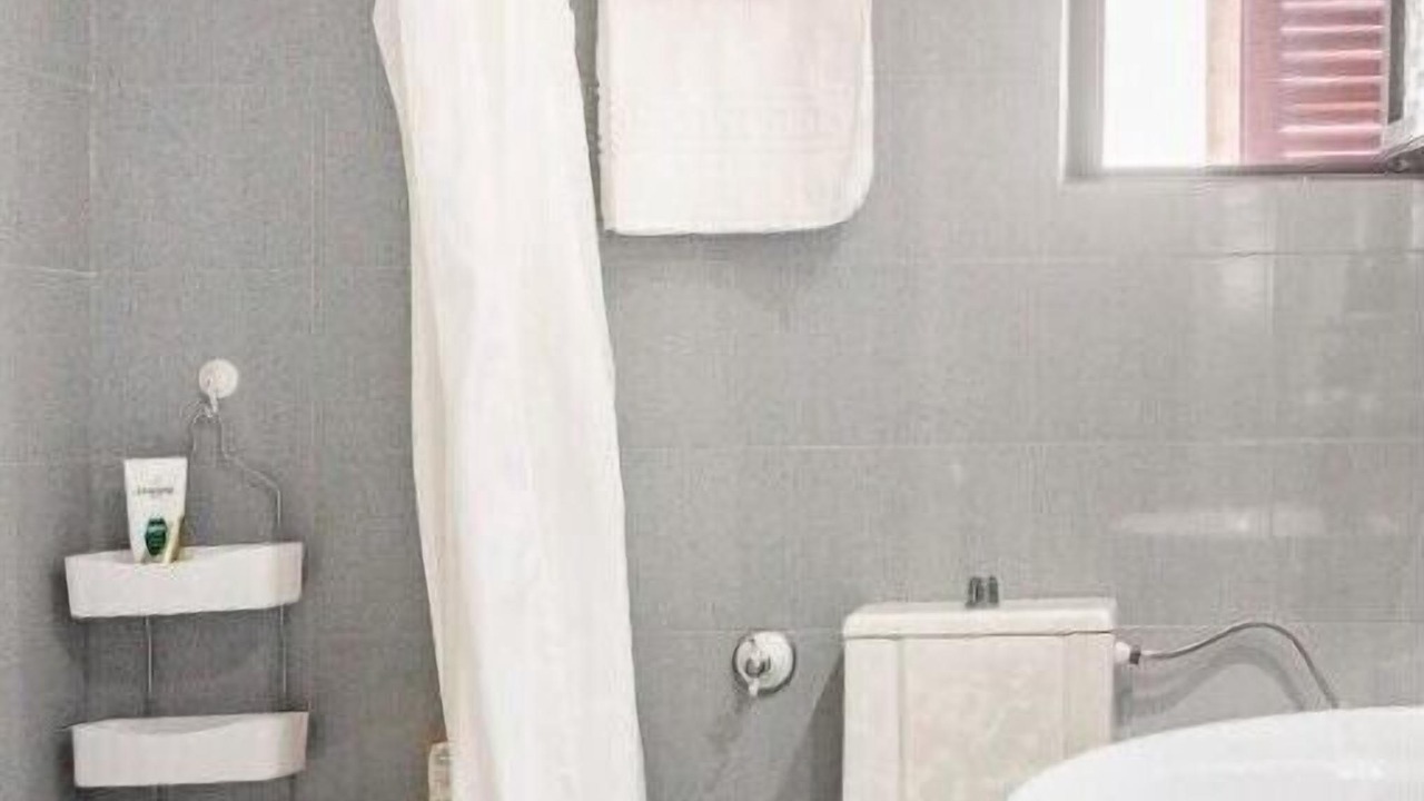 Photo of Bathroom in Petriti
