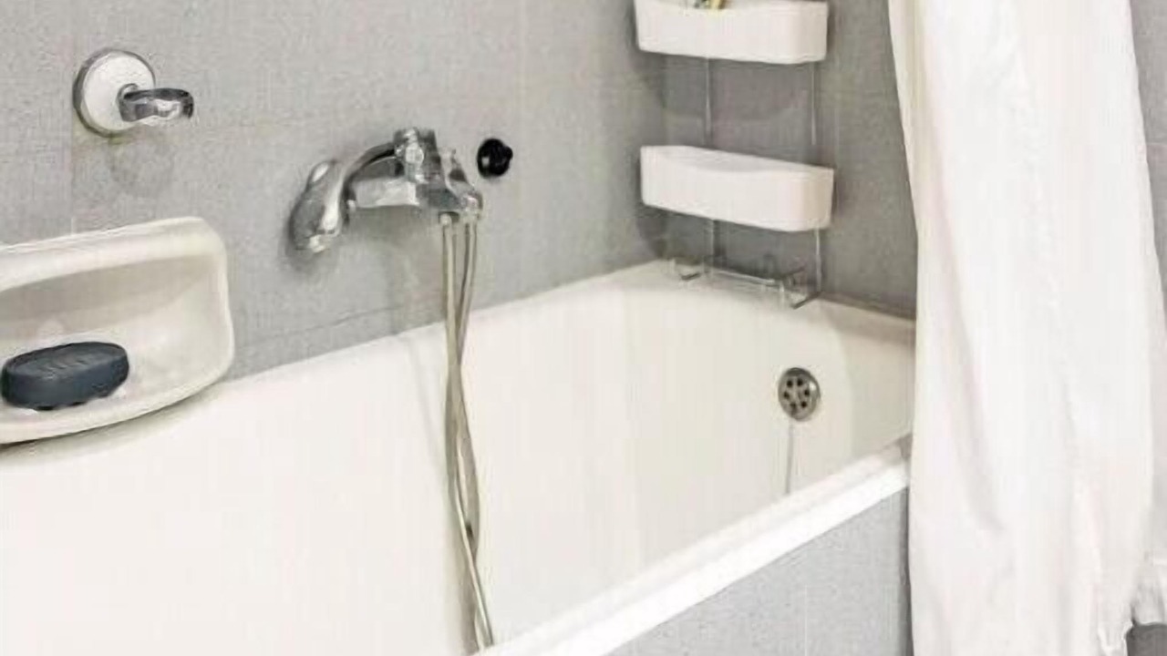 Photo of Bathroom in Petriti