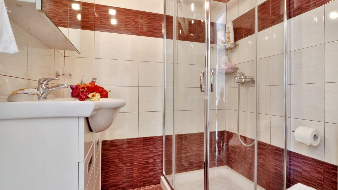 Photo of Bathroom in Perama
