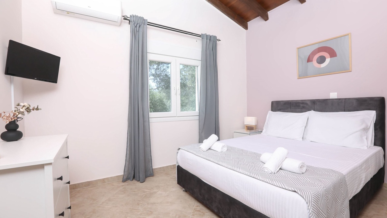 Photo of Bedroom in Chalikounas