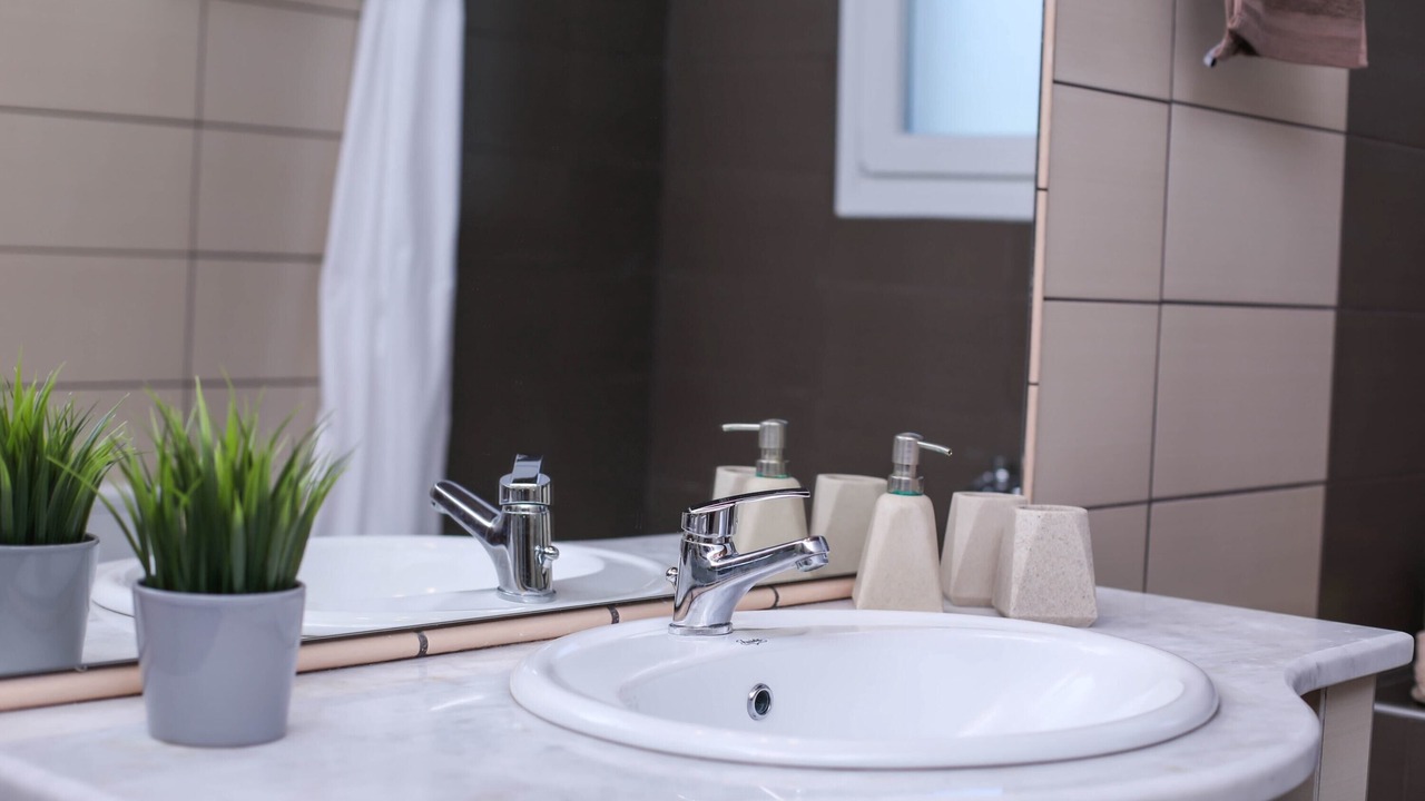 Photo of Bathroom in Chalikounas