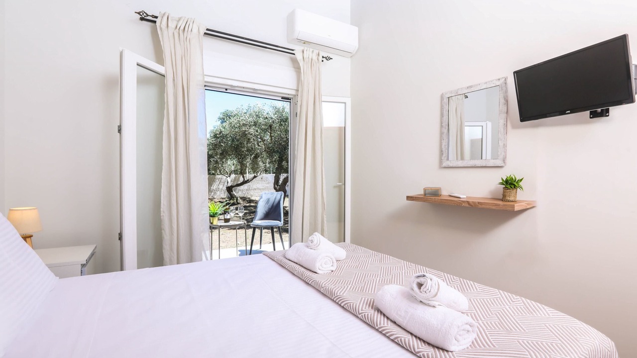Photo of Bedroom in Chalikounas