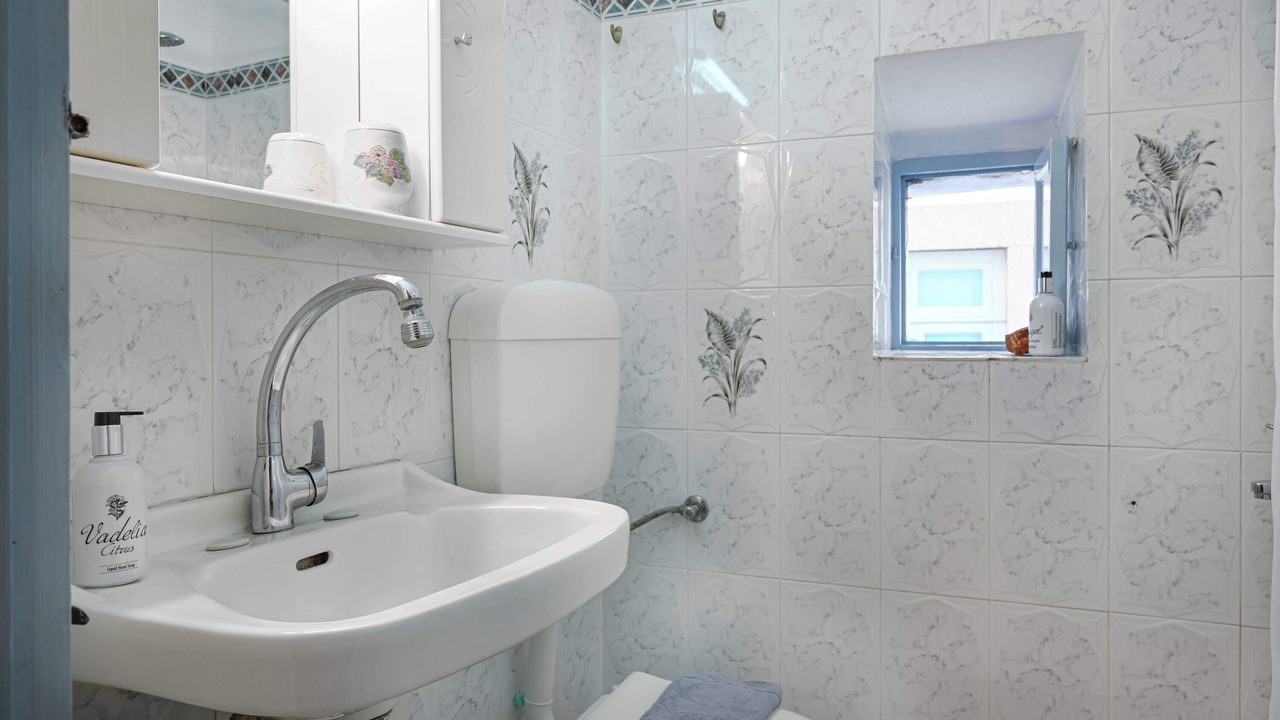 Photo of Bathroom in Chora