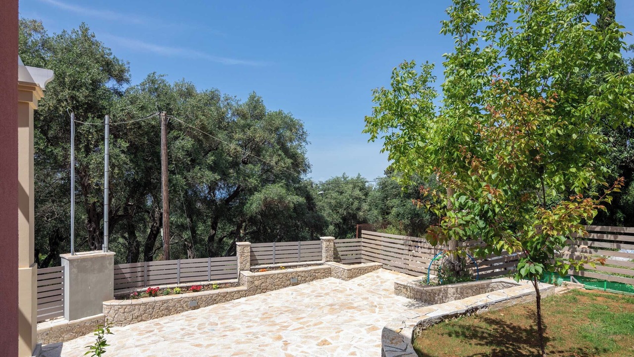 Photo of Outdoor in Achilleio