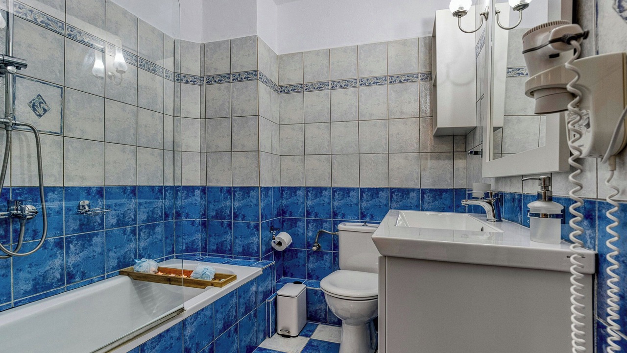 Photo of Bathroom in Katavolos