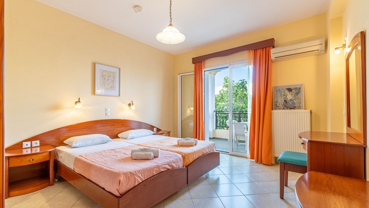 Photo of Bedroom in Agios Stefanos Avliotes