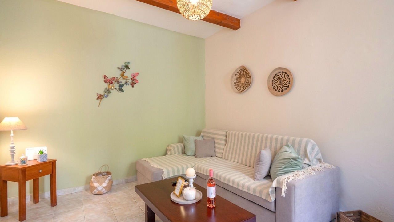 Photo of Livingroom in Old Town