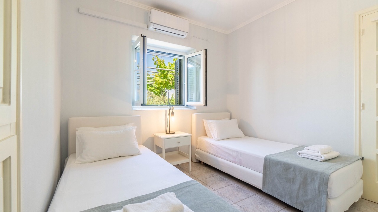 Photo of Bedroom in Antipaxos
