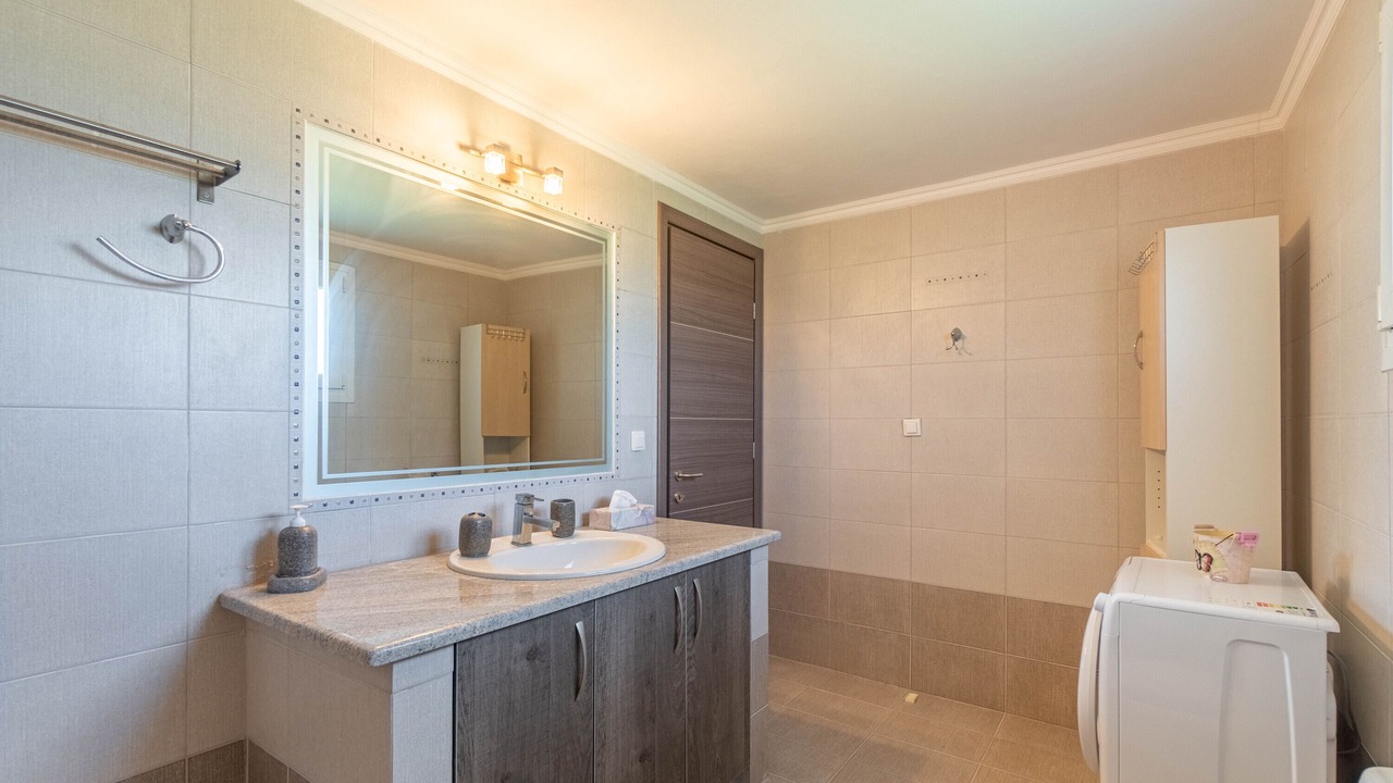 Photo of Bathroom in Lefkimmi