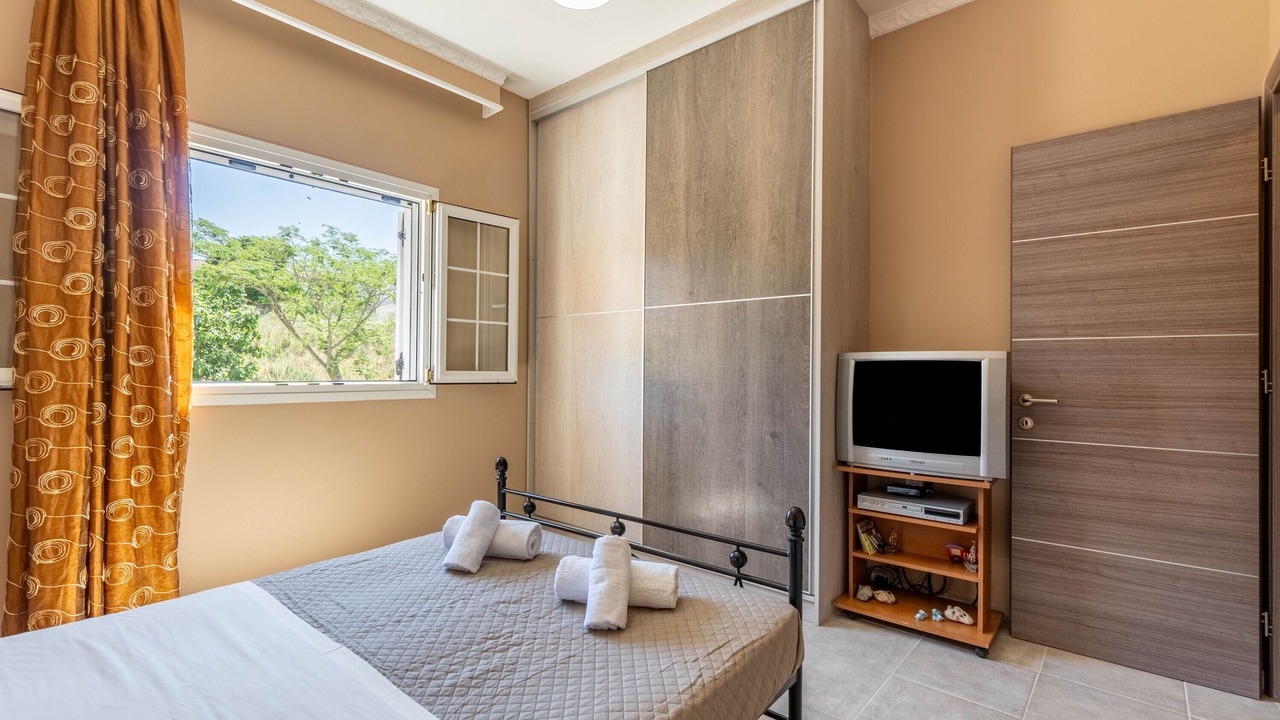 Photo of Bedroom in Lefkimmi