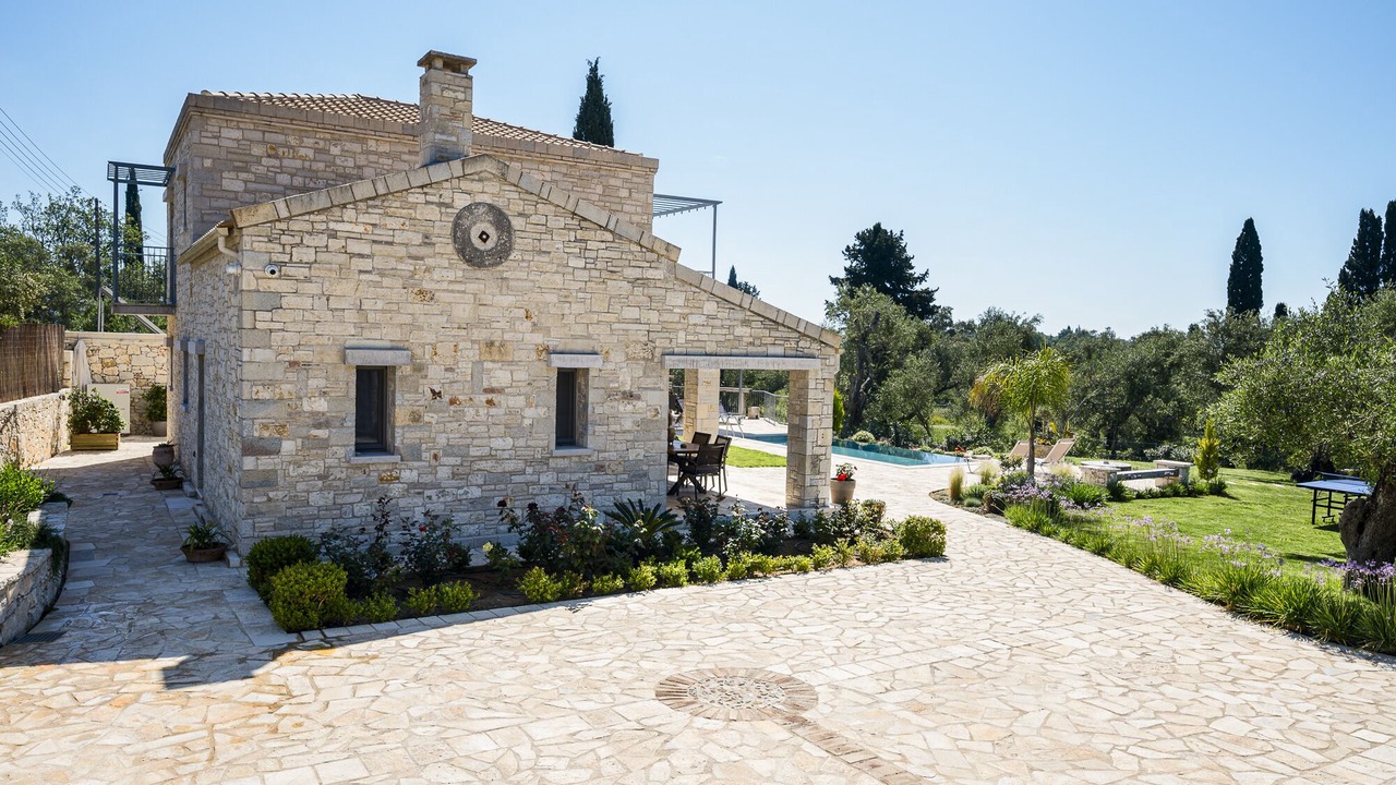 Photo of Outdoor in Gazatika