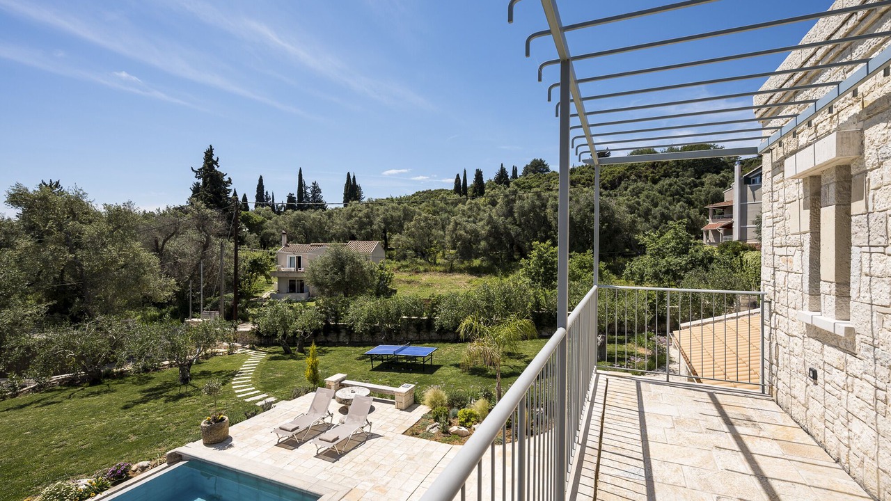 Photo of Patio Balcony in Gazatika