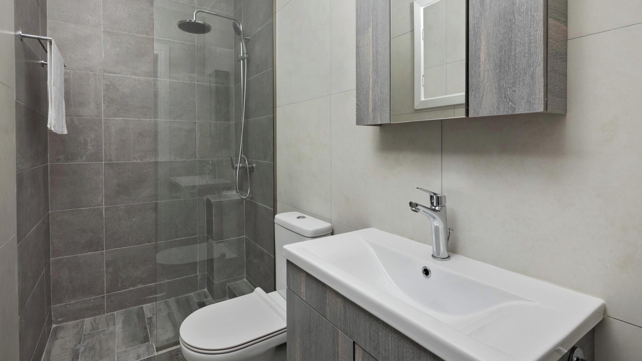 Photo of Bathroom in Perama