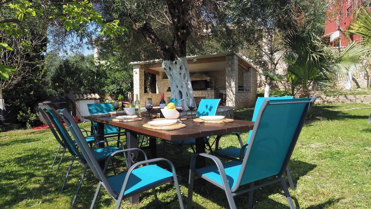 Photo of Outdoor in Perama
