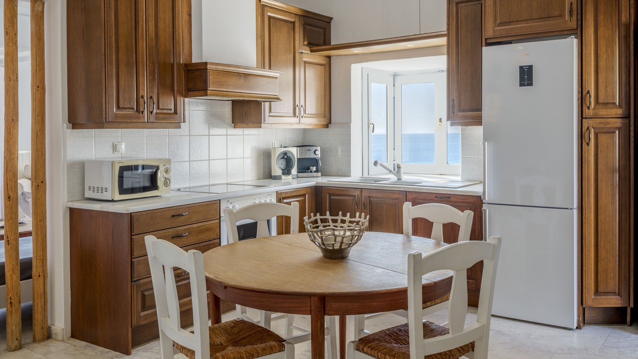 Photo of Kitchen in Platis Gialos