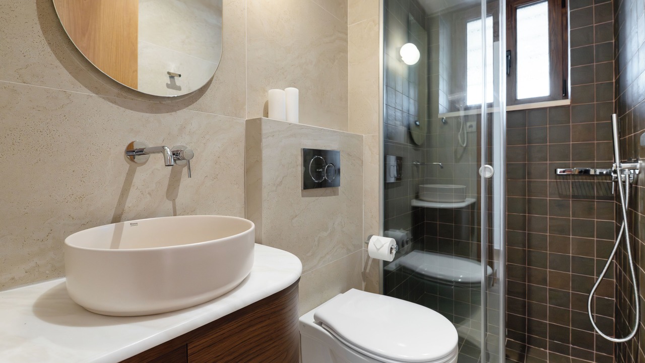 Photo of Bathroom in Evgiros