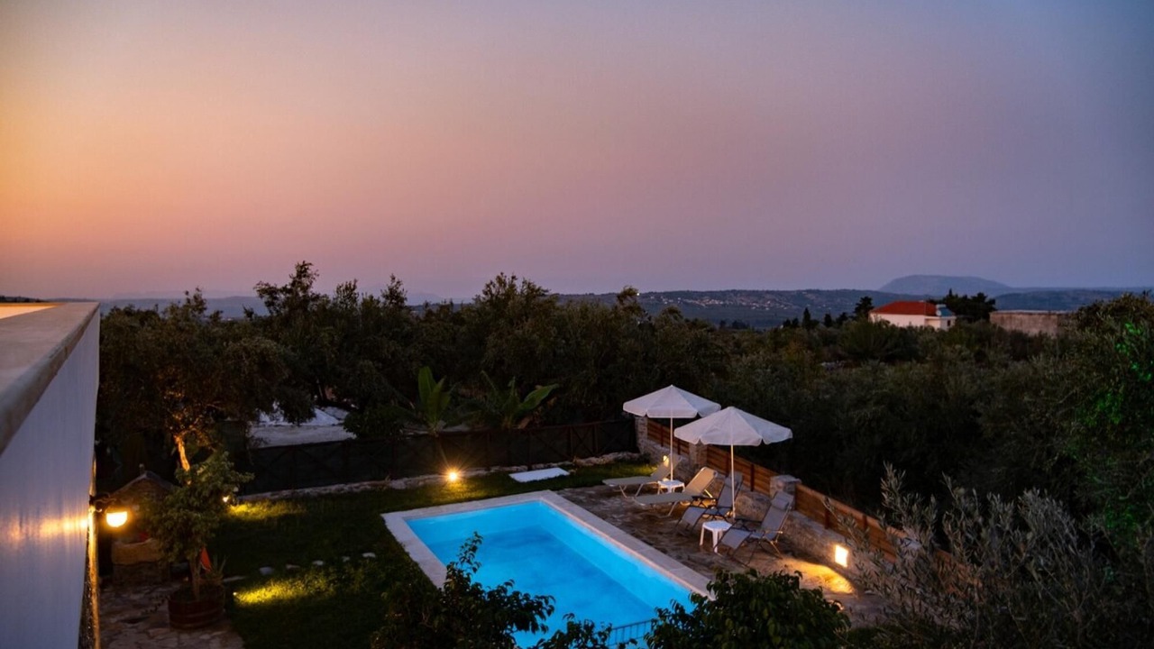 Photo of Outdoor in Pemonia