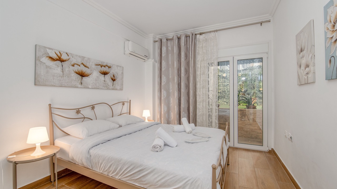 Photo of Bedroom in Kallithea