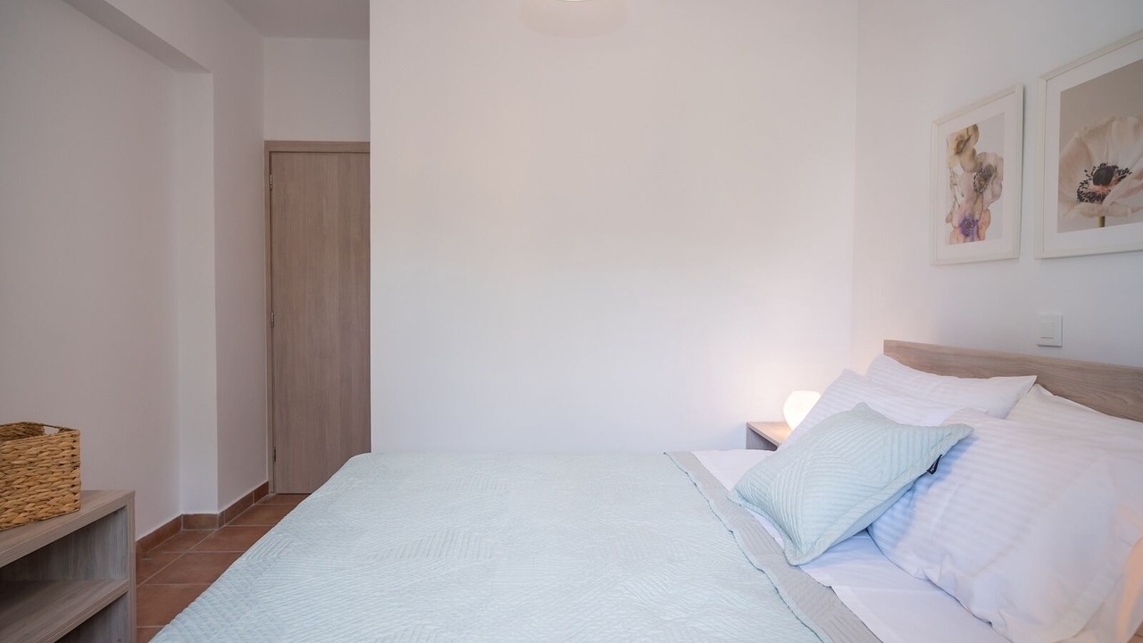 Photo of Bedroom in Alonia