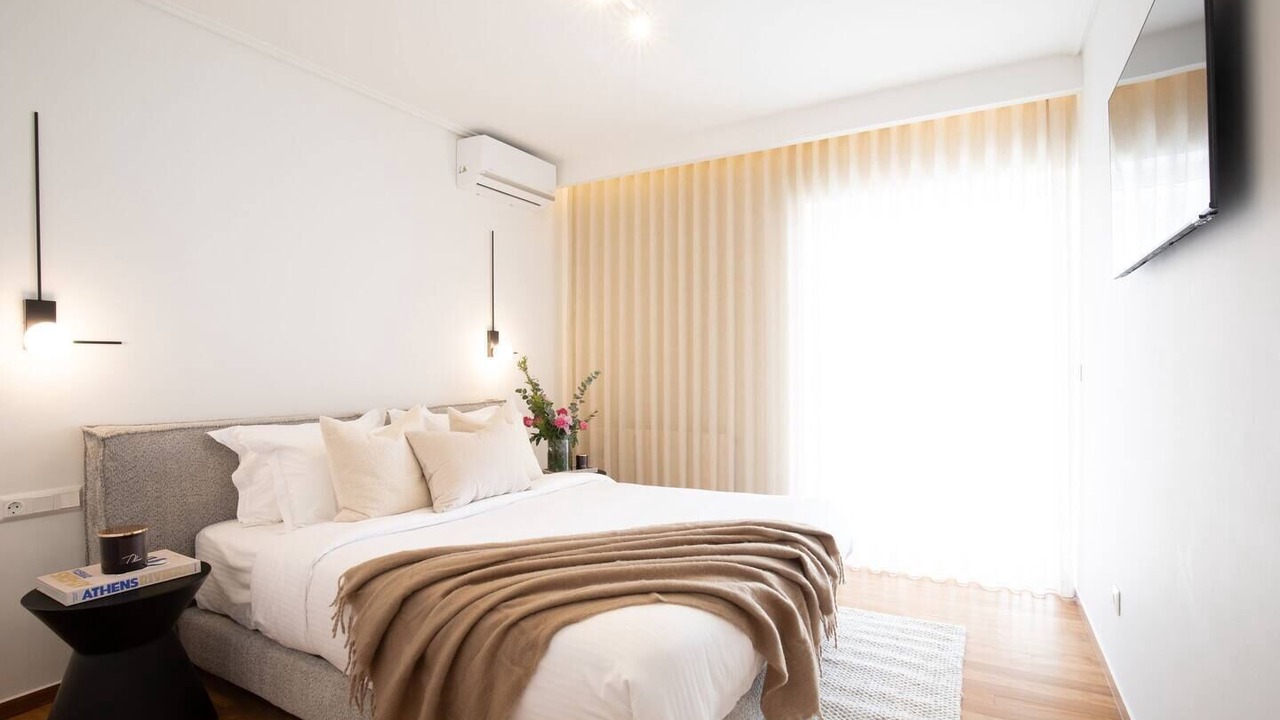 Photo of Bedroom in Glyfada