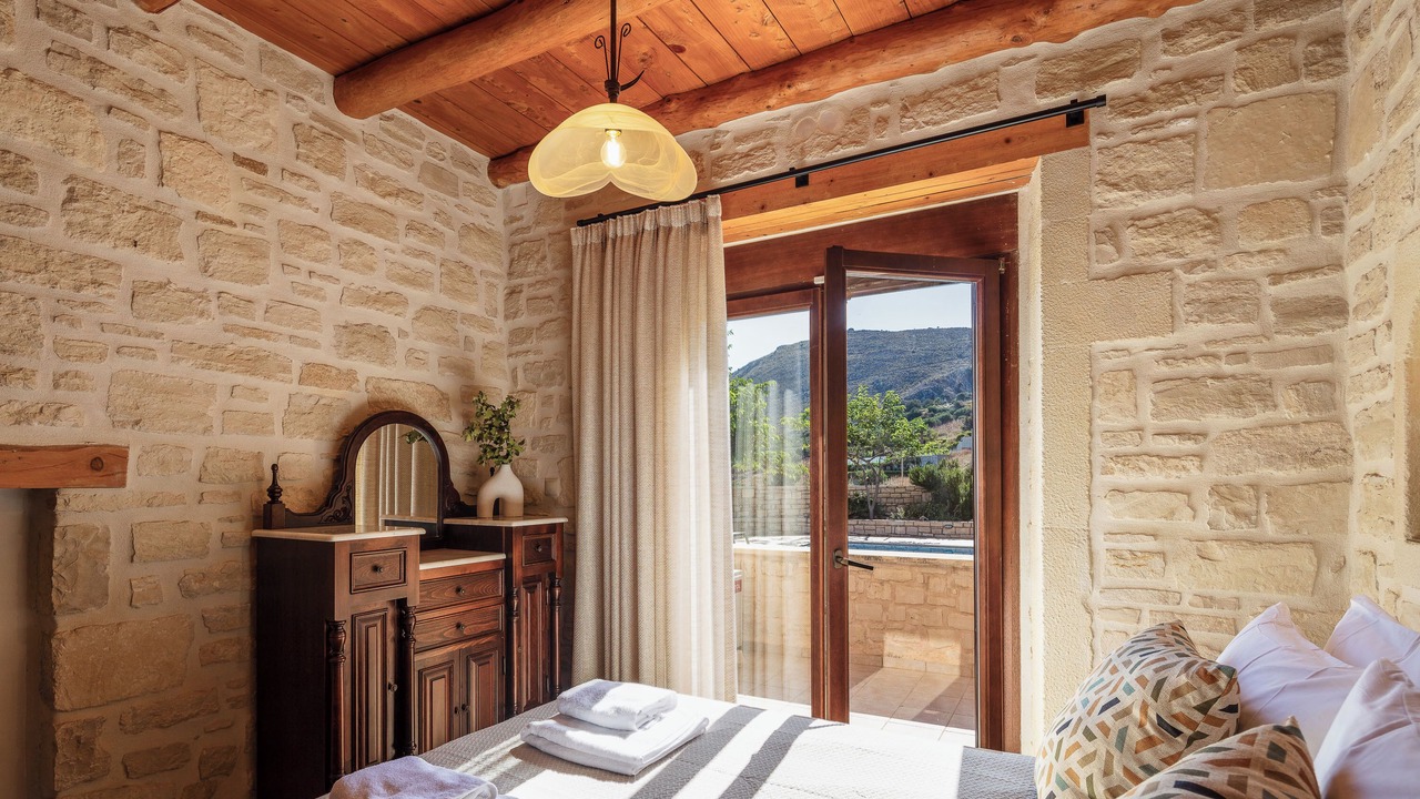 Photo of Bedroom in Filaki