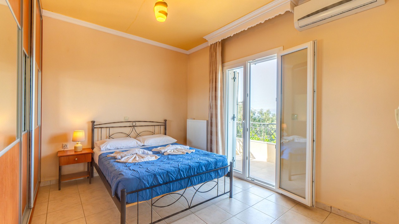 Photo of Bedroom in Lefkimmi