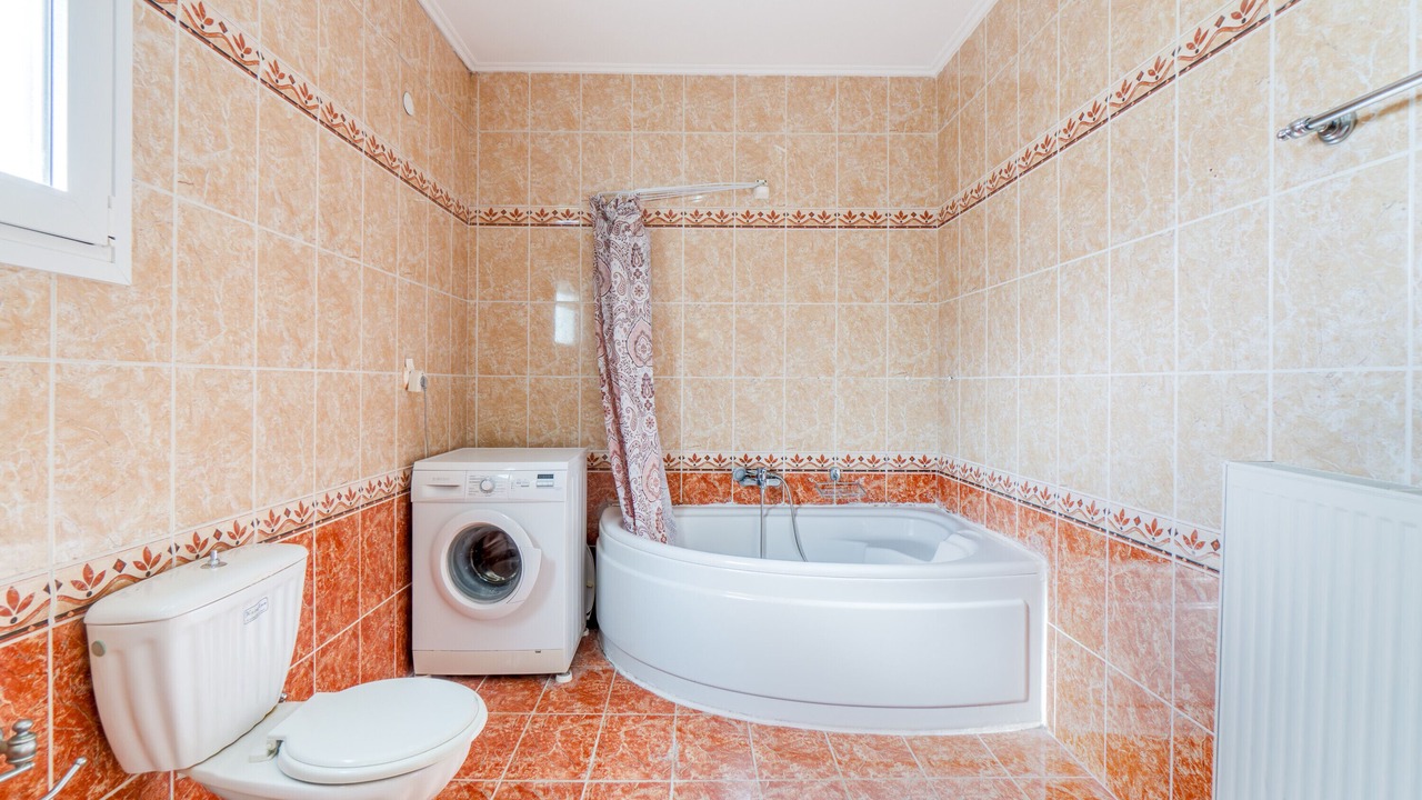Photo of Bathroom in Lefkimmi