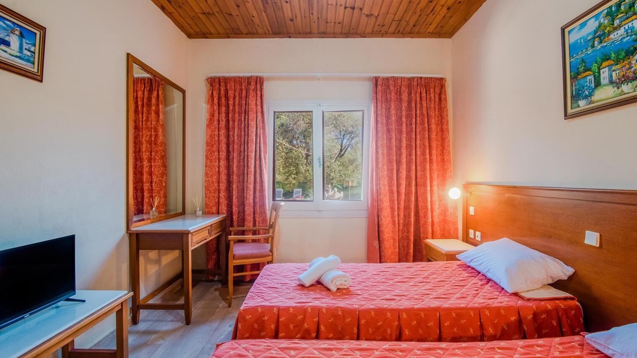 Photo of Bedroom in Perivolion
