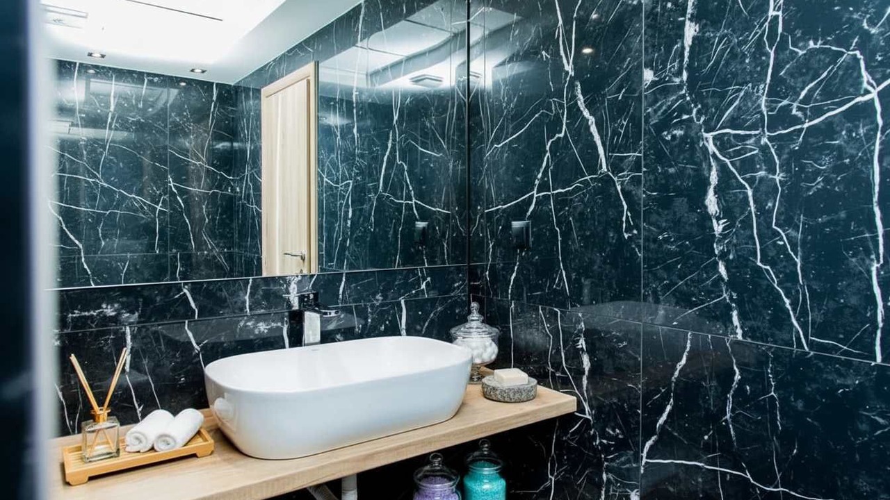 Photo of Bathroom in Psirri