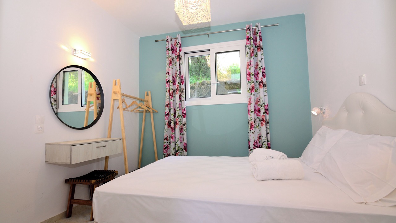 Photo of Bedroom in Parga
