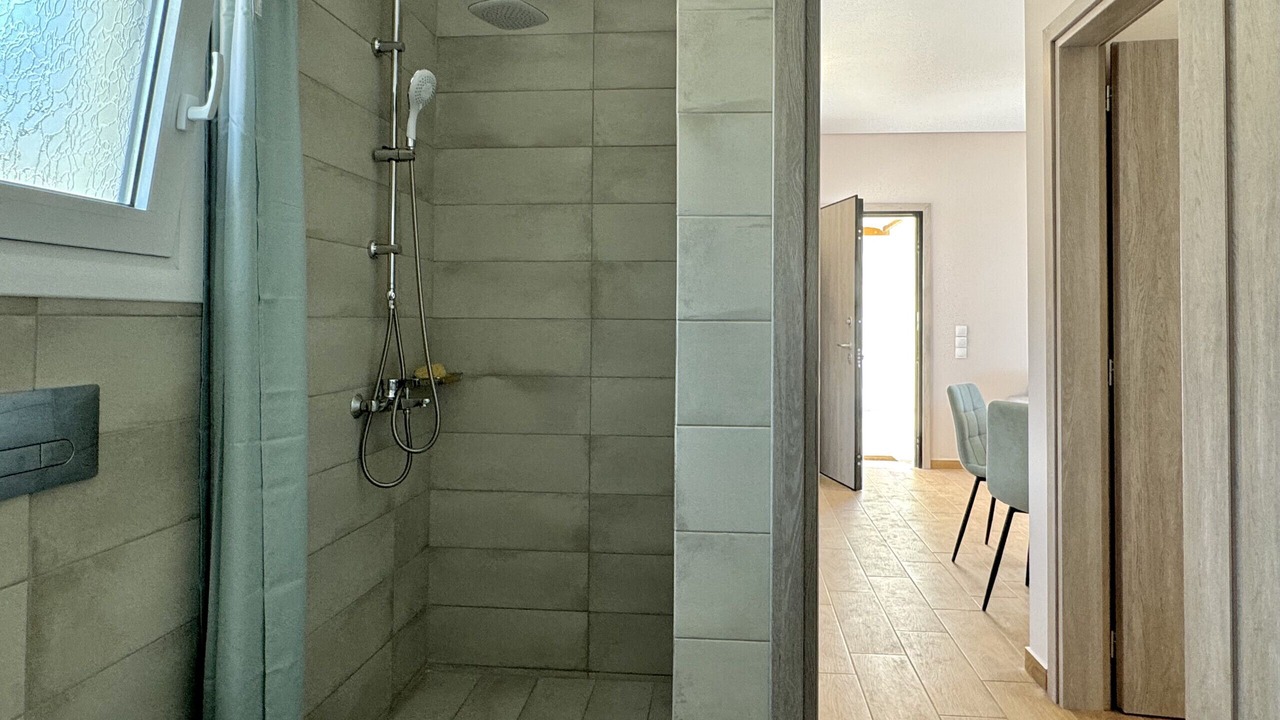 Photo of Bathroom in Skala