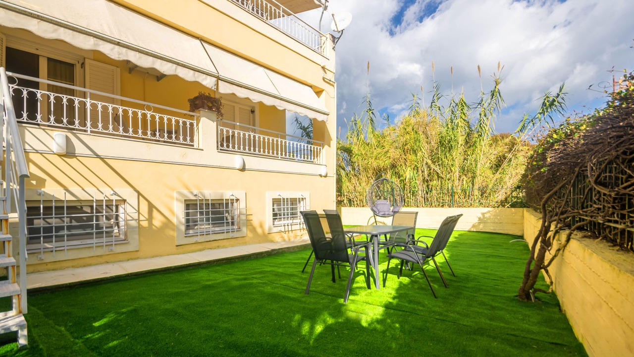 Photo of Outdoor in Alepou