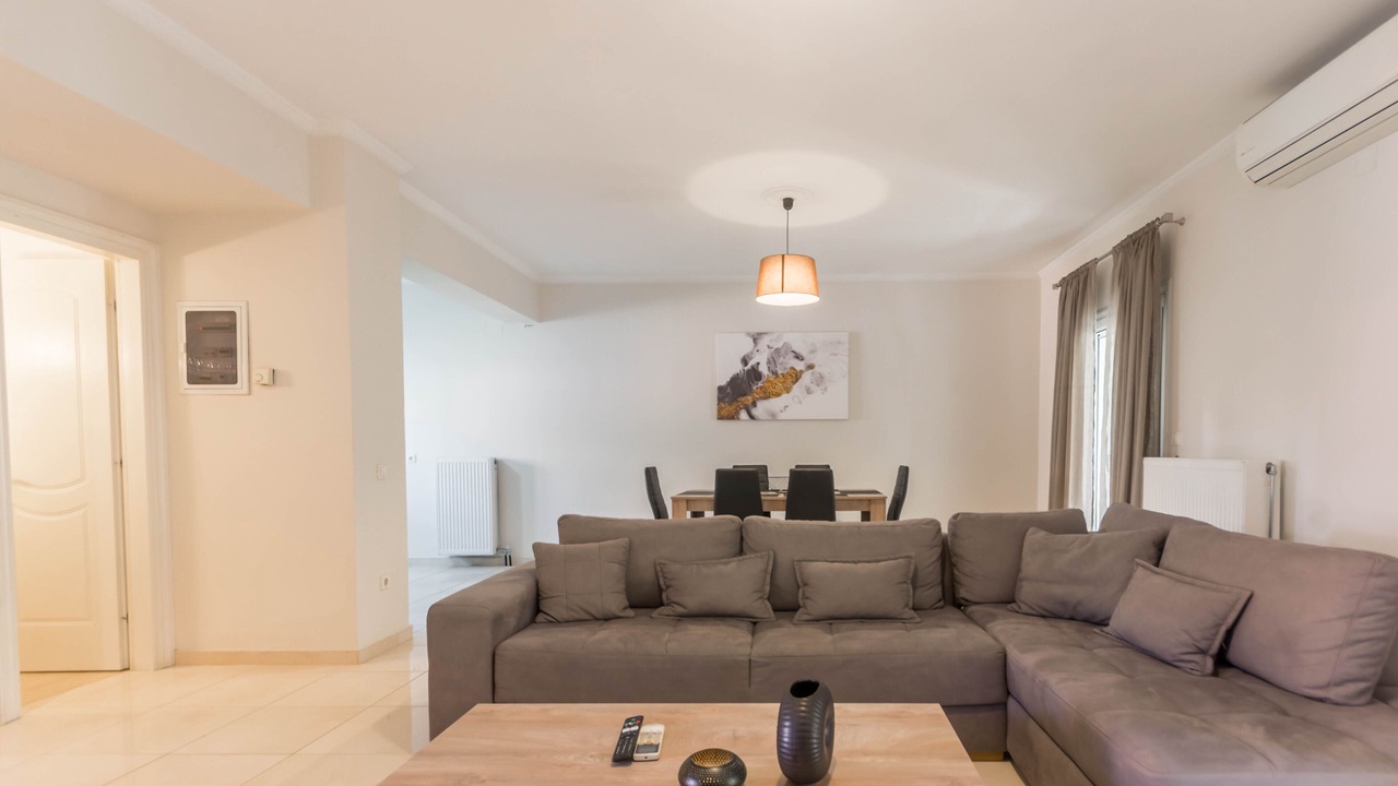 Photo of Livingroom in Alepou
