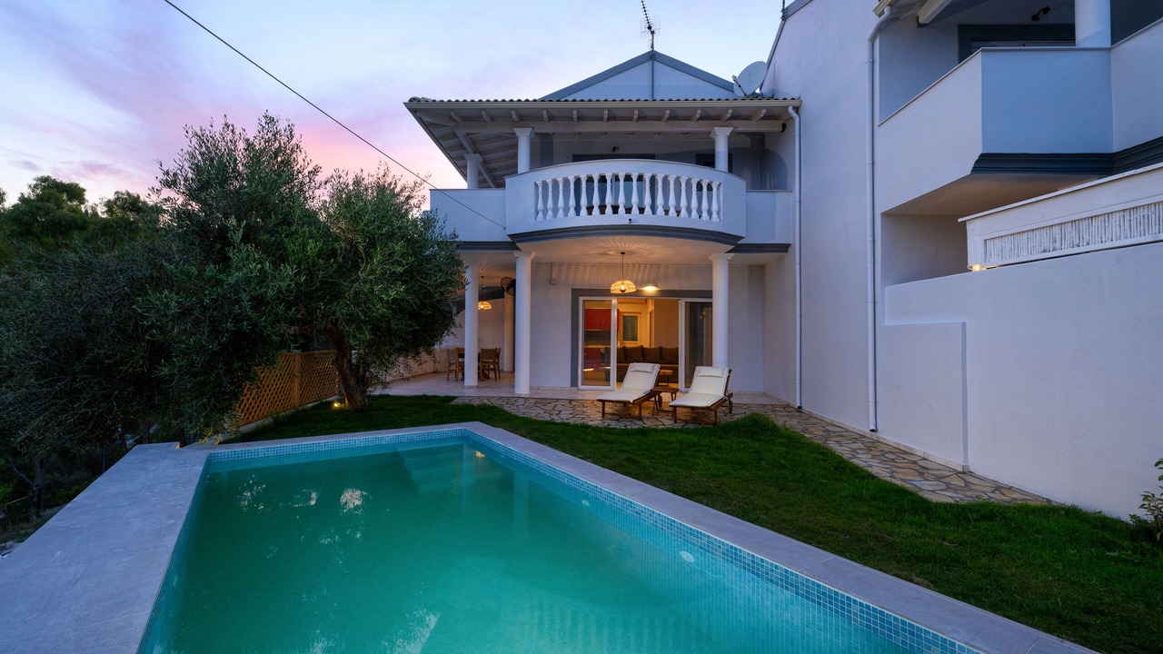 Photo of Outdoor in Petriti