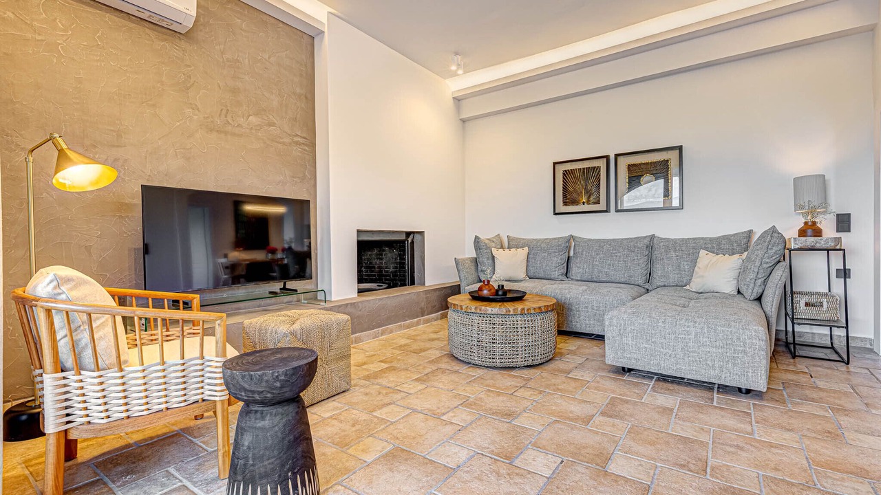 Photo of Livingroom in Agios Stefanos