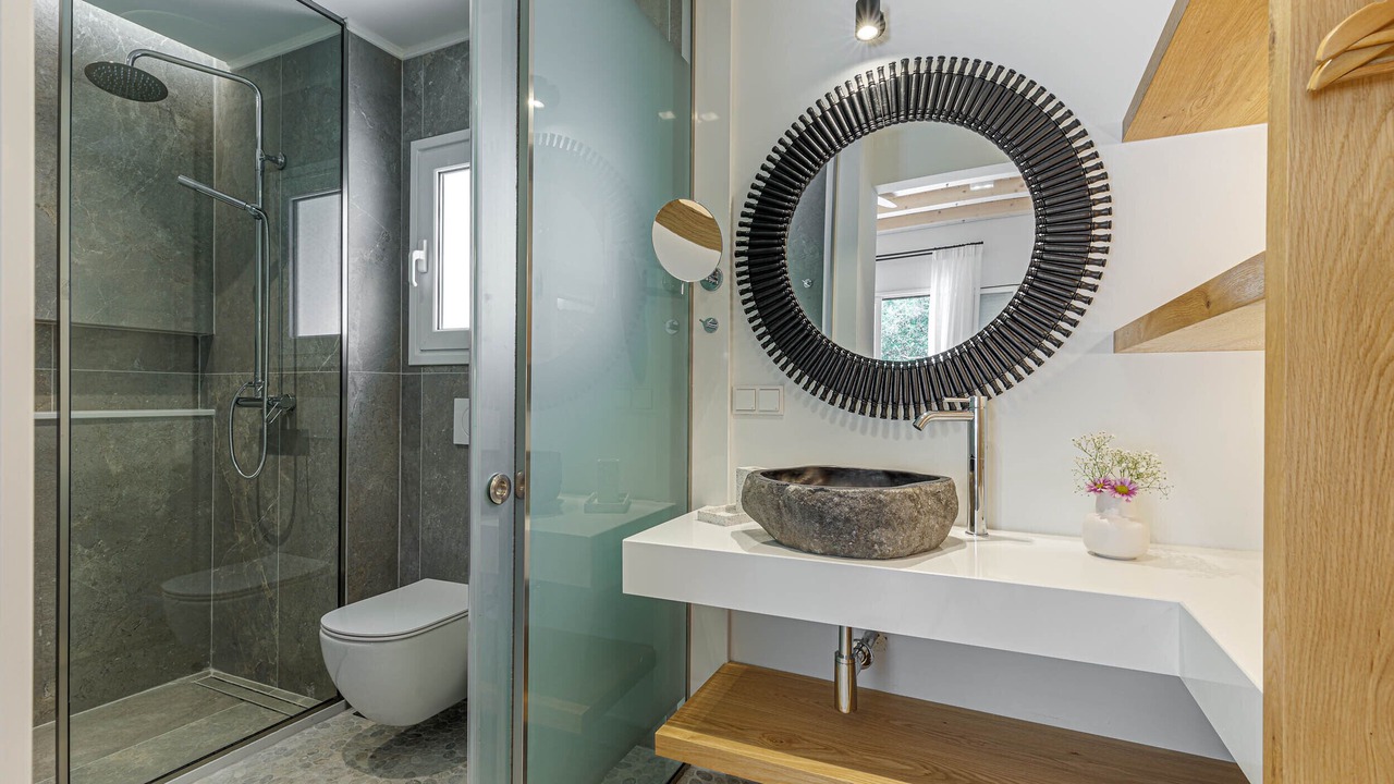 Photo of Bathroom in Agios Stefanos