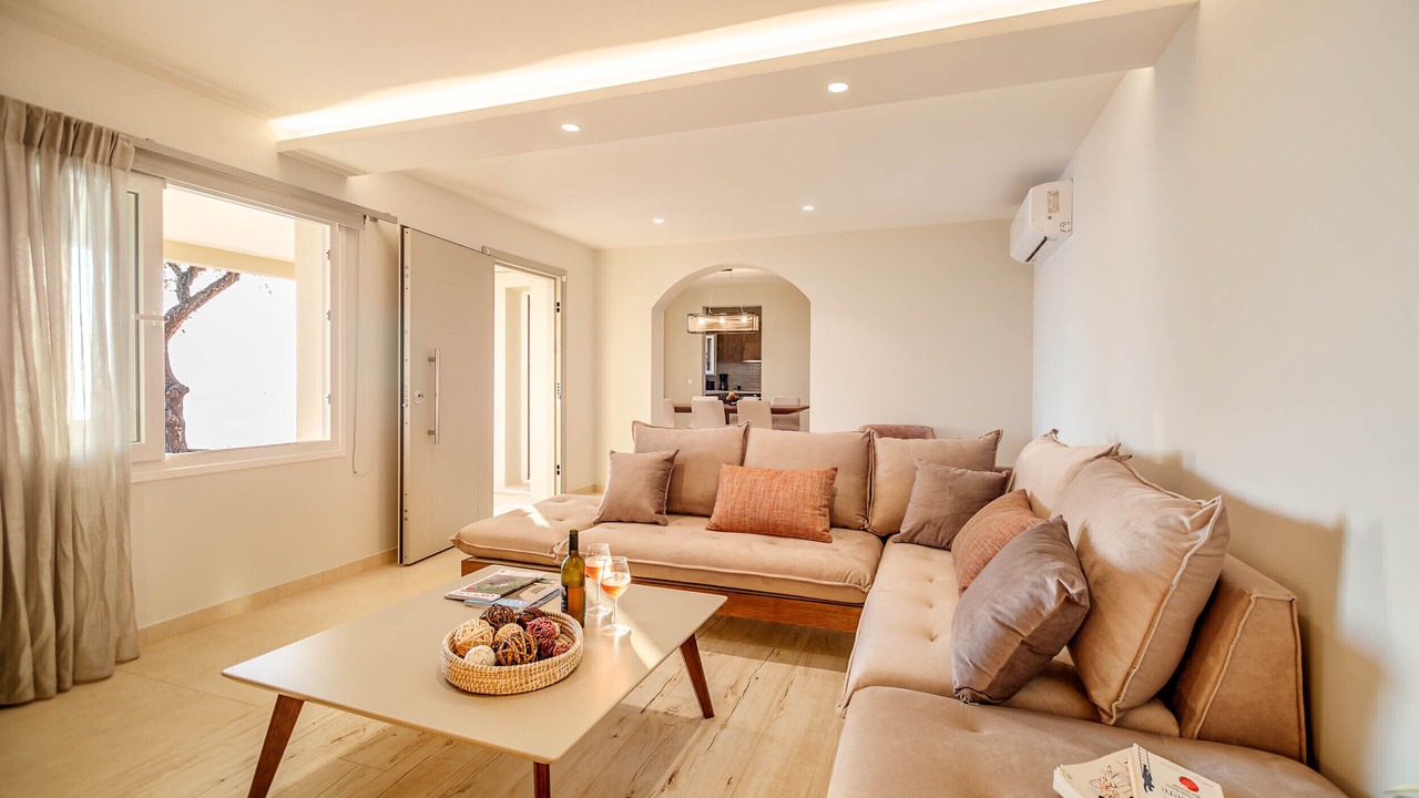 Photo of Livingroom in Sinarades