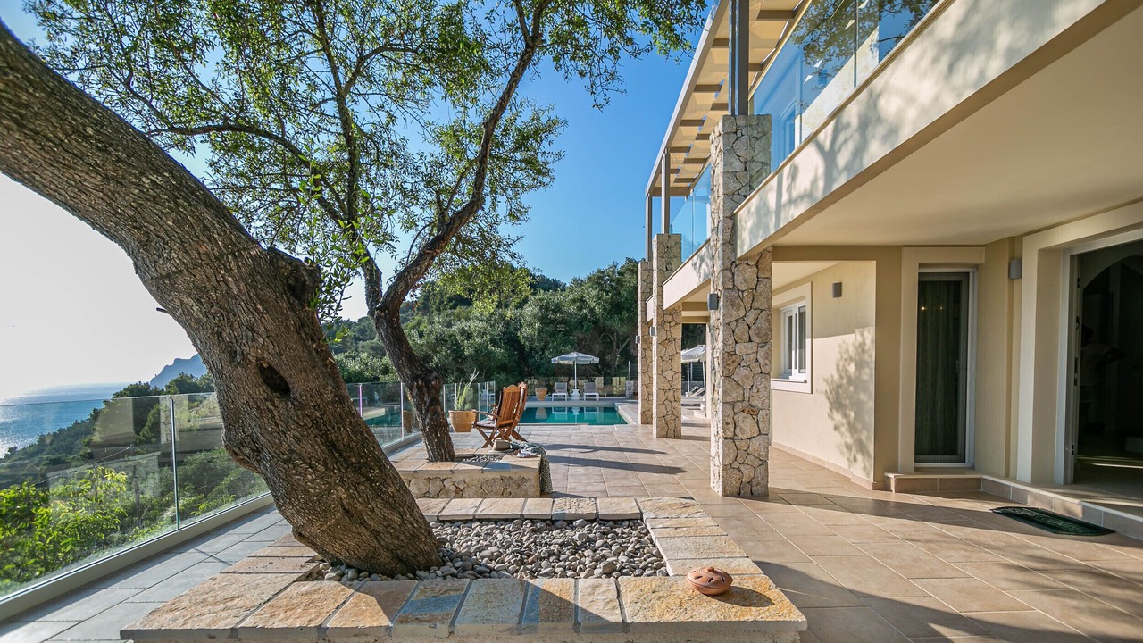 Photo of Patio Balcony in Sinarades
