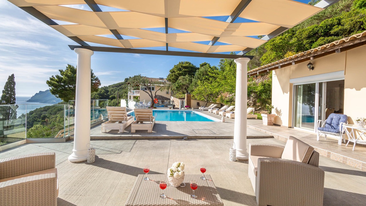Photo of Outdoor in Sinarades