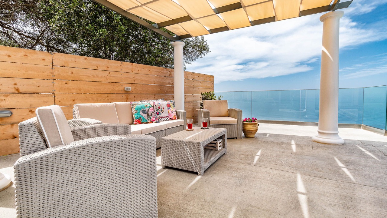 Photo of Patio Balcony in Sinarades
