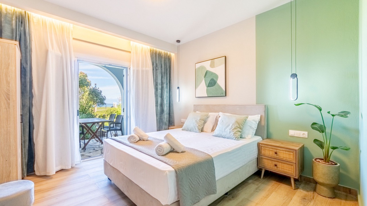 Photo of Bedroom in Almiros Beach
